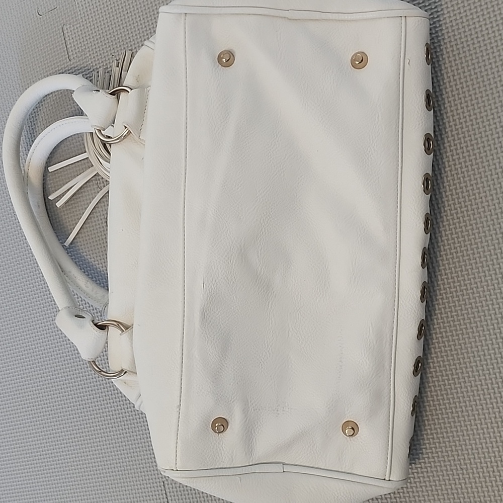 Bag - Picture 2 of 4
